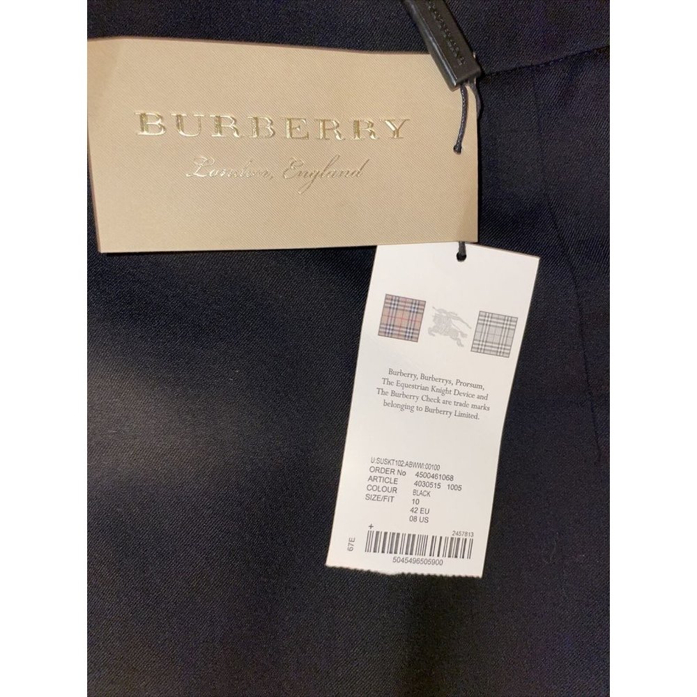 Burberry Wool Skirt Color: Black Size: 8 4030515 - 14 - Picture 4 of 5
